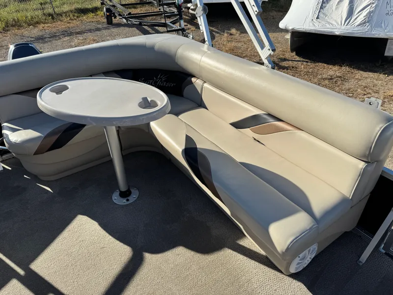 Slide: The Image of SunChaser Oasis 820 Pontoon 2012 - 27