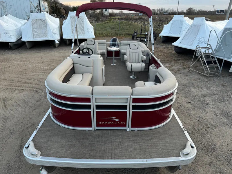 Slide: The Image of Bennington 21 SX Pontoon 2019 - 11