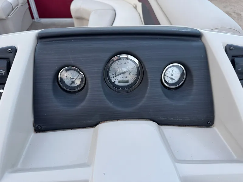 Slide: The Image of Bennington 21 SX Pontoon 2019 - 20