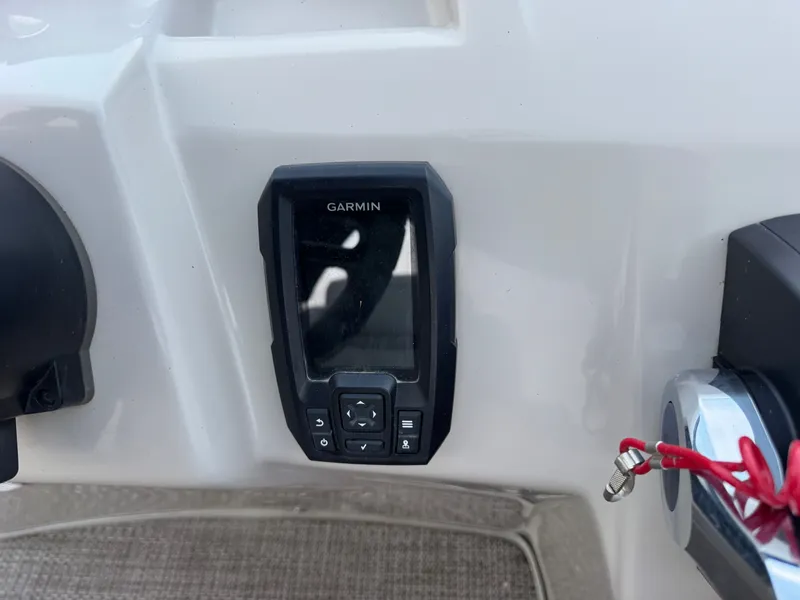 Slide: The Image of Bennington 21 SX Pontoon 2019 - 22