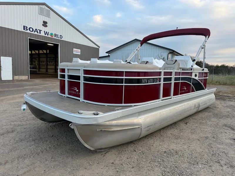 Slide: The Image of Bennington 21 SX Pontoon 2019 - 42