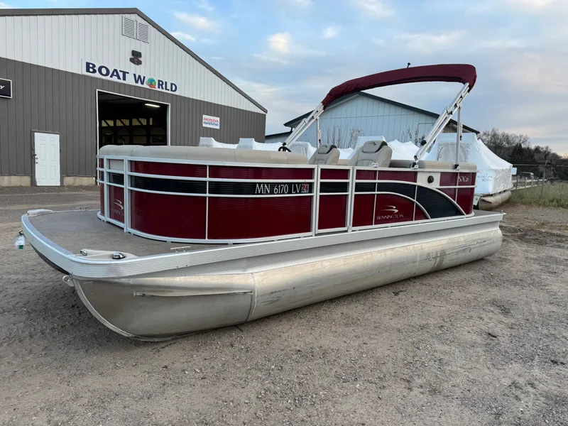 Slide: The Image of Bennington 21 SX Pontoon 2019 - 43