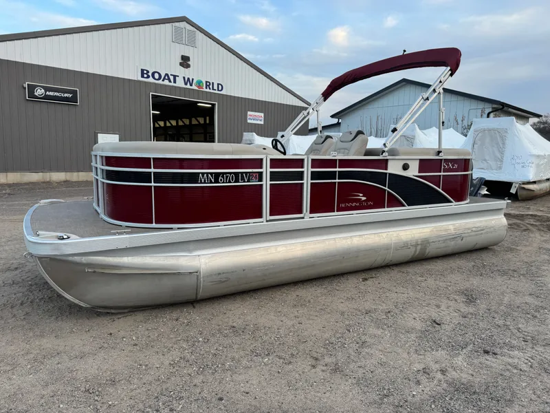 Slide: The Image of Bennington 21 SX Pontoon 2019 - 44