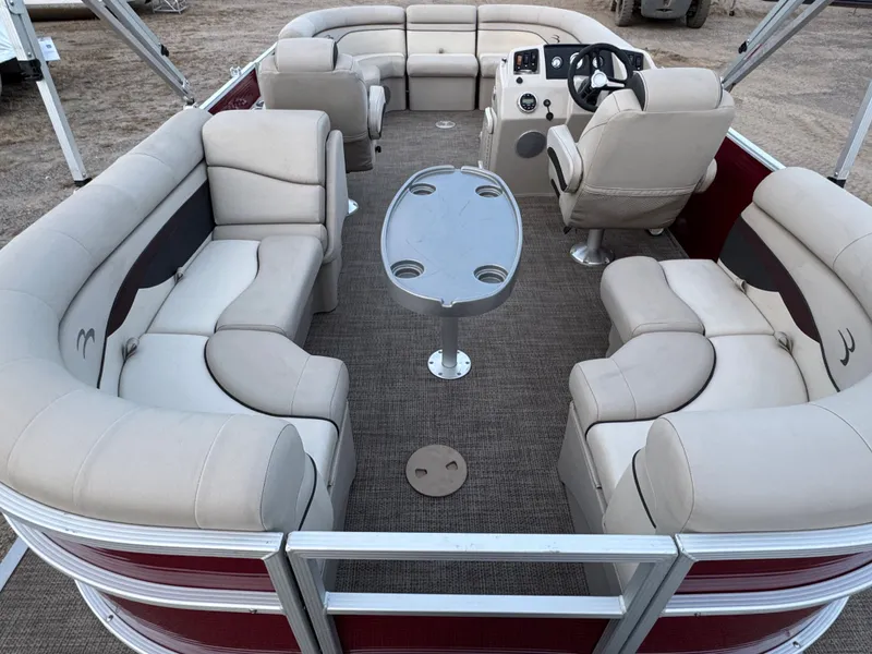 Slide: The Image of Bennington 21 SX Pontoon 2019 - 9