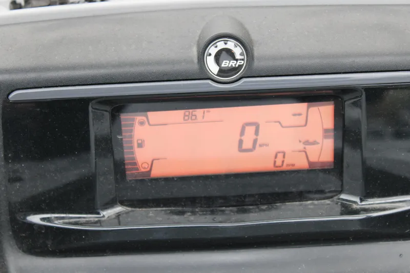 Slide: The Image of Dashboard display of 2023 Sea-Doo Switch Cruise 21, showing speed and temperature. - 11