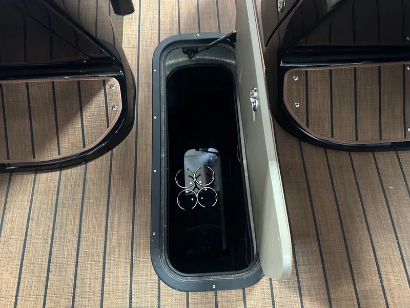 Slide: The Image of Manitou LX 23 Rear Facing X-treme Windshield (RFXW) Duel 2024 - 19