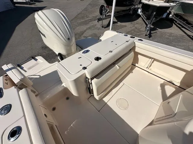 Slide: The Image of Grady-White Fisherman 236 2025 - 18