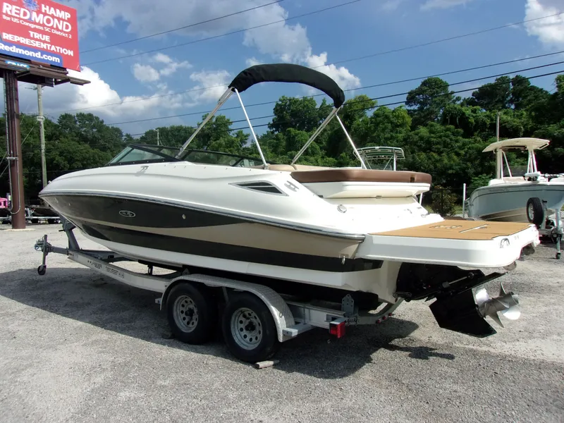 Slide: The Image of Sea Ray SDX 240 2017 - 5