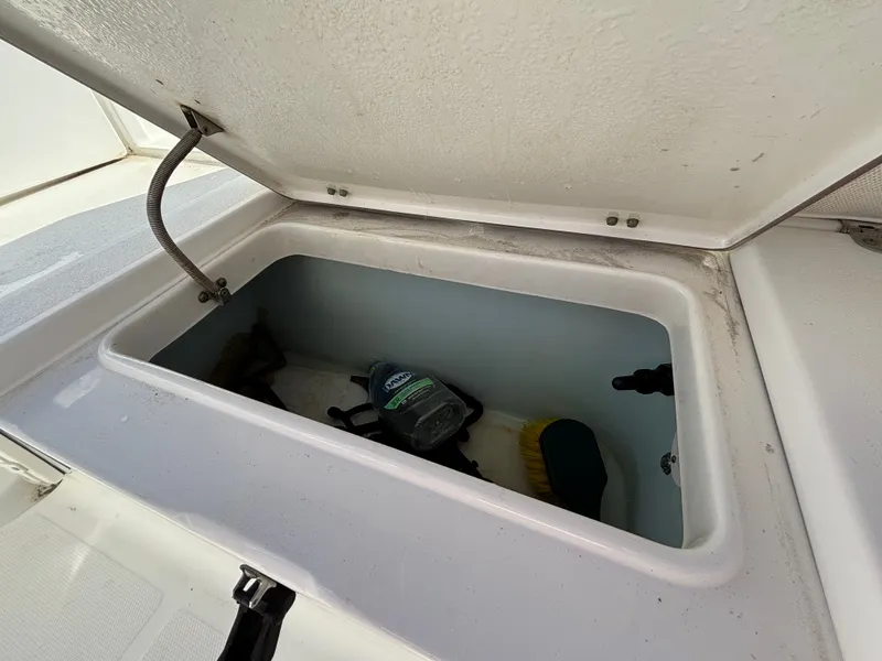 Slide: The Image of Sea Hunt Edge 24 2012 - 37