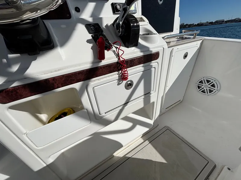 Slide: The Image of Sea Hunt Edge 24 2012 - 42