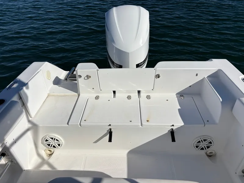 Slide: The Image of Sea Hunt Edge 24 2012 - 48