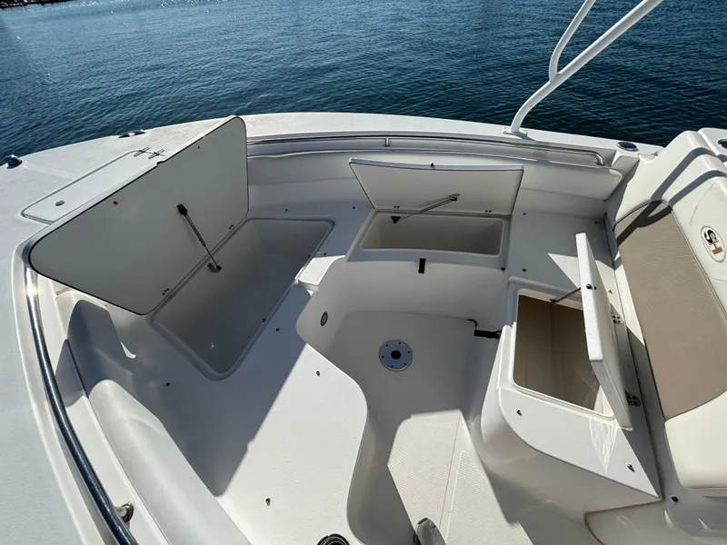 Slide: The Image of Sea Hunt Edge 24 2012 - 52