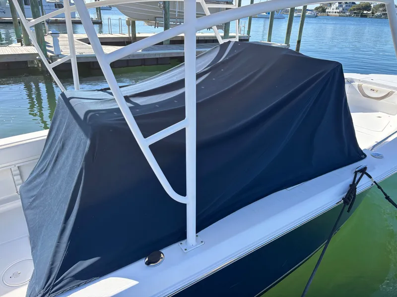 Slide: The Image of Sea Hunt Edge 24 2012 - 55