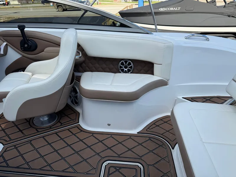 Slide: The Image of Cobalt 242 2013 - 15