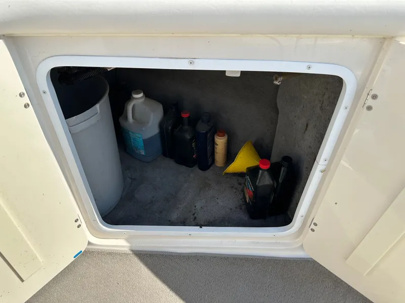 Slide: The Image of Monterey 268SS Super Sport 2004 - 17