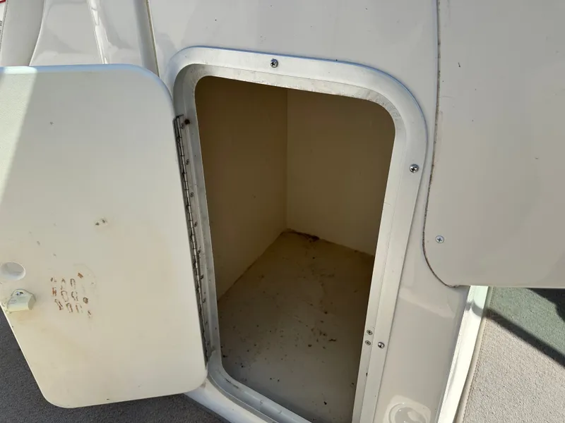 Slide: The Image of Monterey 268SS Super Sport 2004 - 33