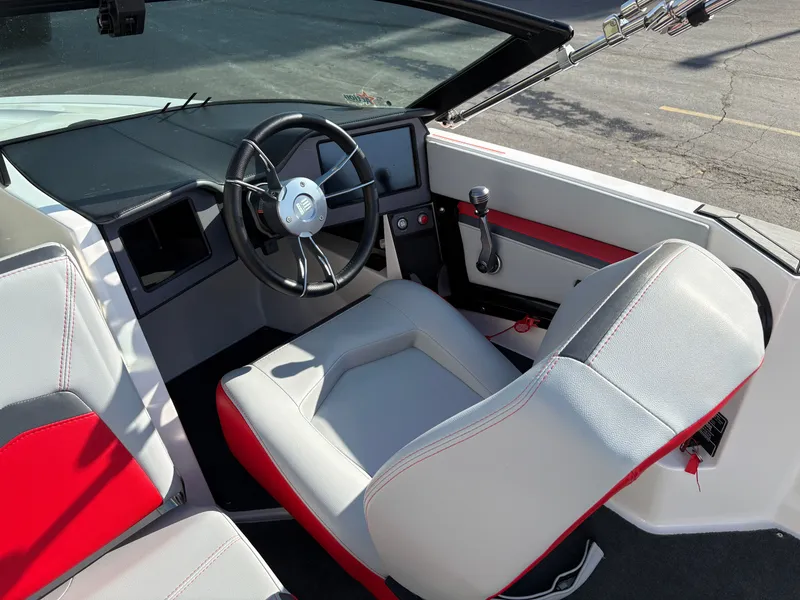Slide: The Image of MasterCraft ProStar 2025 - 13