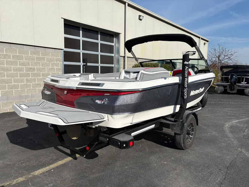 Slide: The Image of MasterCraft ProStar 2025 - 5