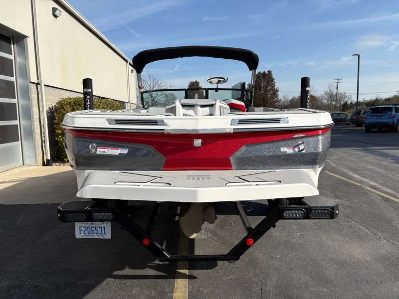 Slide: The Image of MasterCraft ProStar 2025 - 6