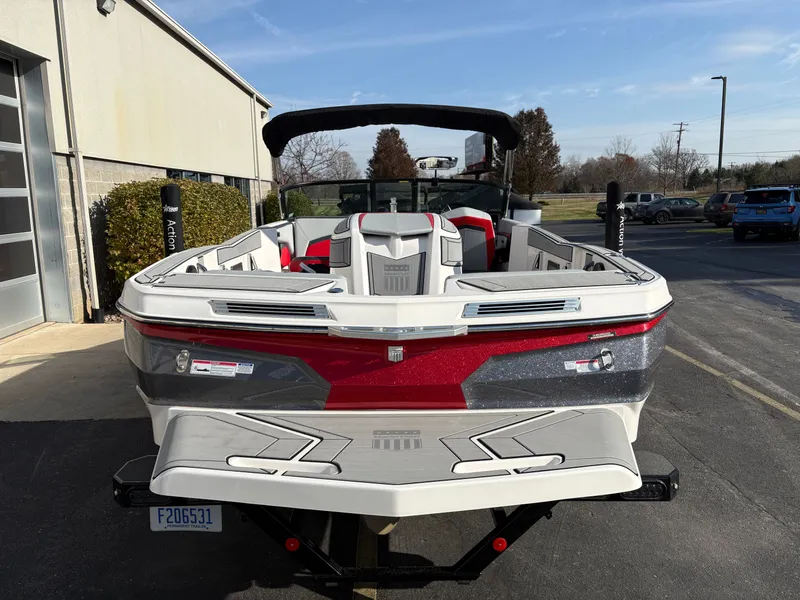 Slide: The Image of MasterCraft ProStar 2025 - 7