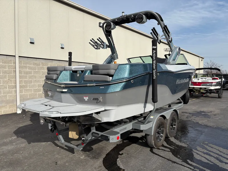 Slide: The Image of MasterCraft XT22 2025 - 6