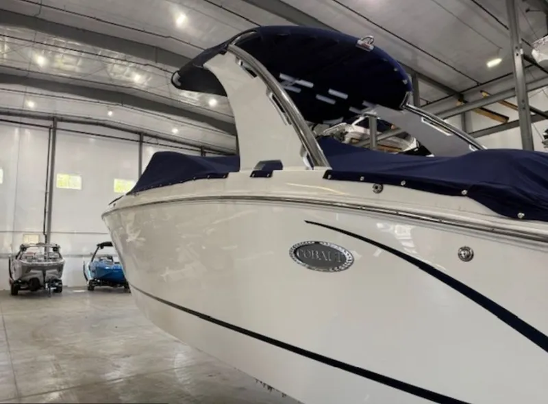 Slide: The Image of Cobalt R7 2015 - 4