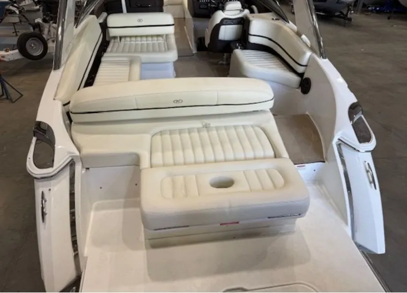 Slide: The Image of Cobalt R7 2015 - 7