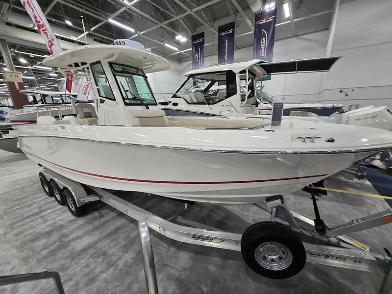 Slide: The Image of Boston Whaler 280 Outrage 2026 - 3
