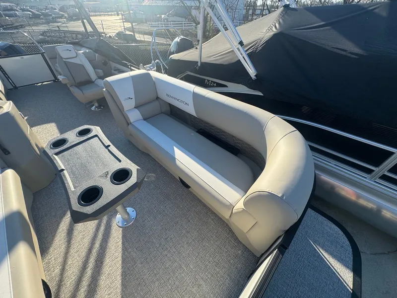 Slide: The Image of Bennington 23SSR 2026 - 4