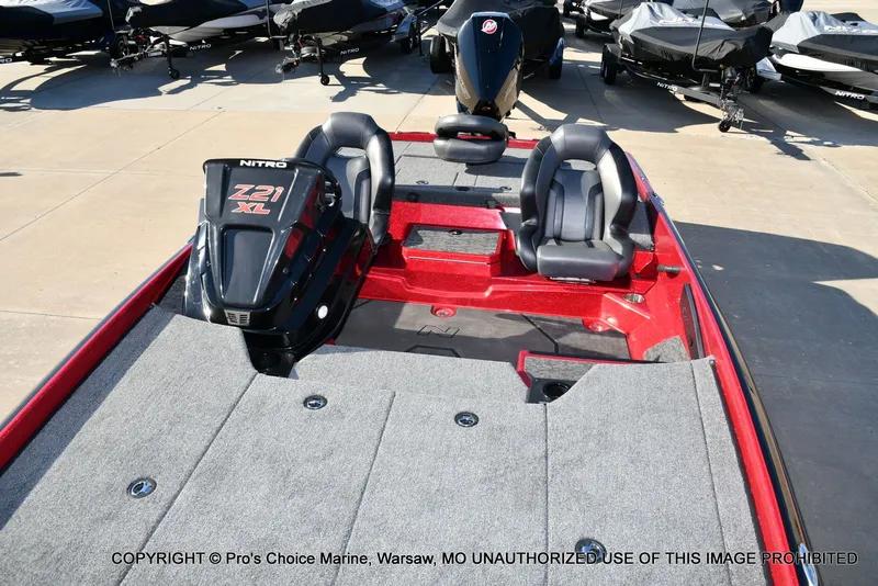 Slide: The Image of Nitro Z21 XL Pro Pack 2025 - 12