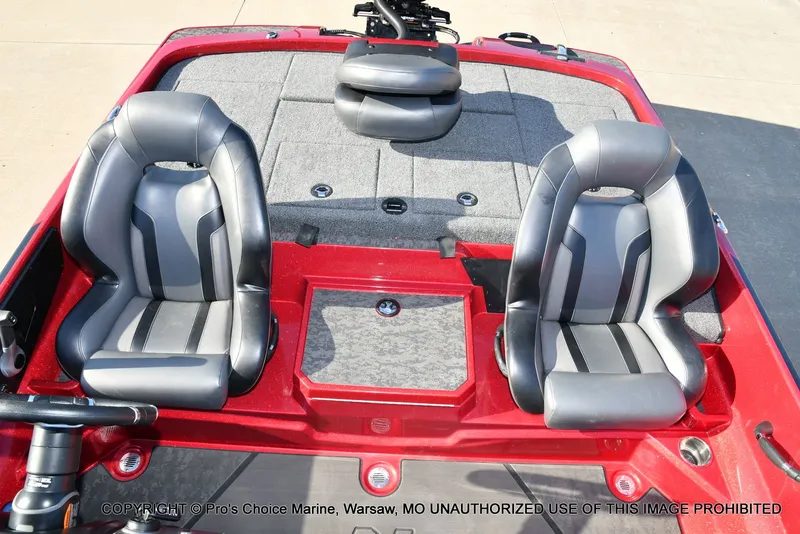 Slide: The Image of Nitro Z21 XL Pro Pack 2025 - 13