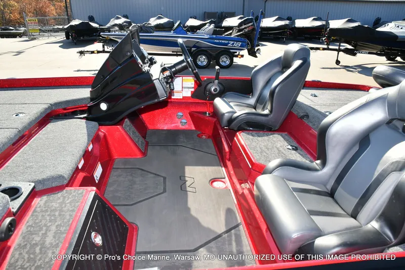 Slide: The Image of Nitro Z21 XL Pro Pack 2025 - 15