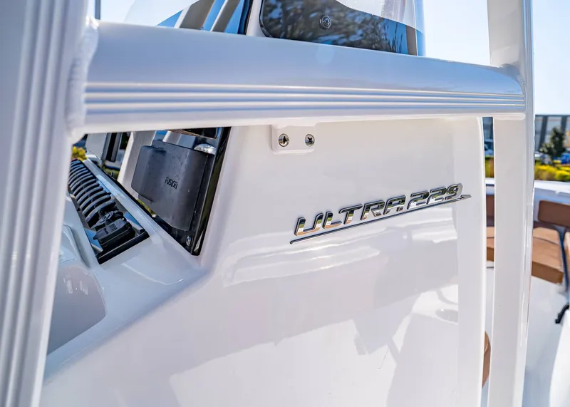 Slide: The Image of Sea Hunt Ultra 229 2026 - 17