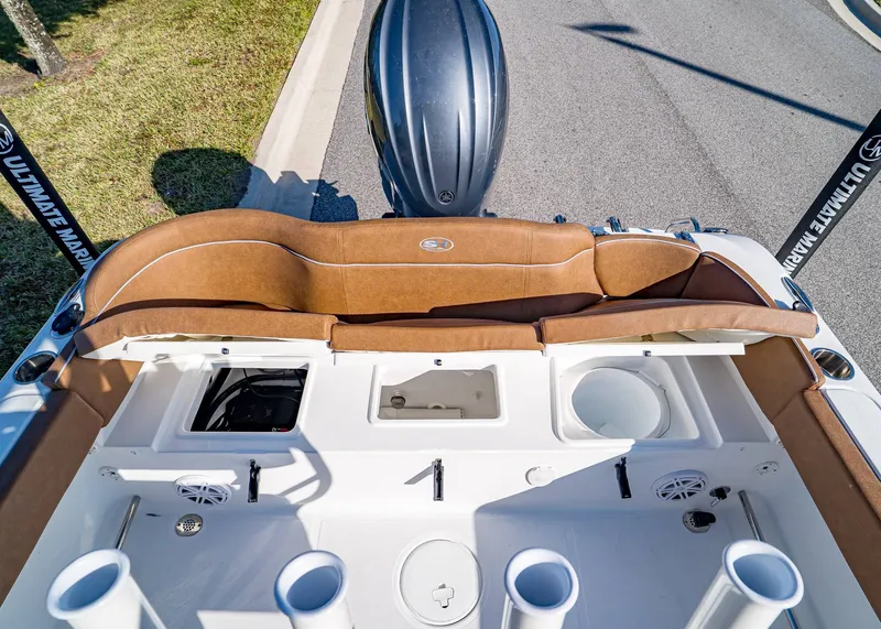 Slide: The Image of Sea Hunt Ultra 229 2026 - 7