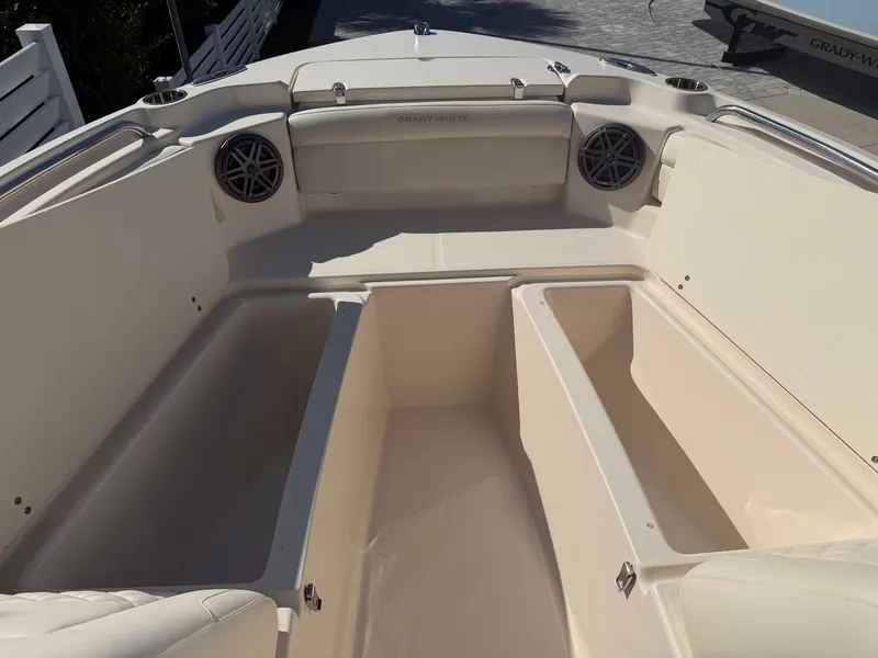 Slide: The Image of Grady-White Freedom 215 2026 - 12