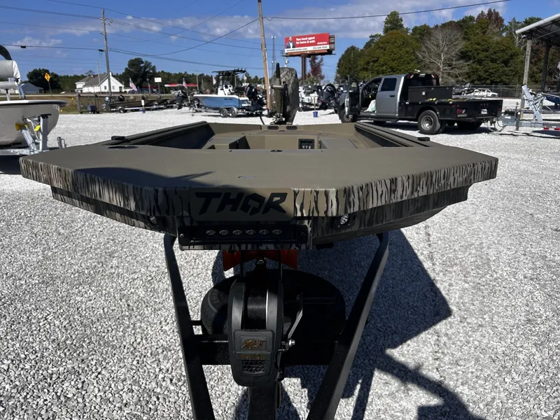 Slide: The Image of Thor Fish Hammer 1754 LIVEWELL MODEL 2026 - 5