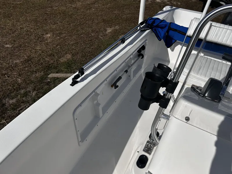 Slide: The Image of Angler 183 F 2013 - 12