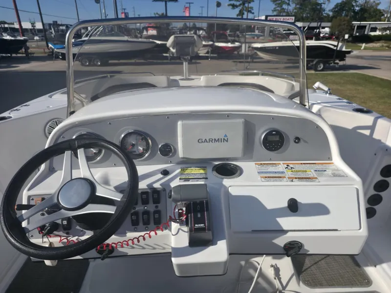 Slide: The Image of Hurricane SS231CC 2017 - 21