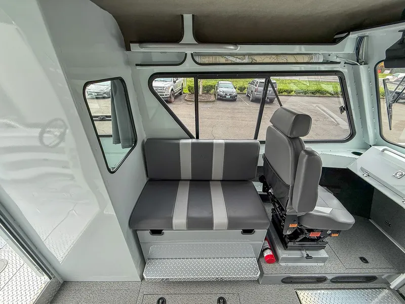 Slide: The Image of Hewescraft 250 Alaskan 2021 - 17