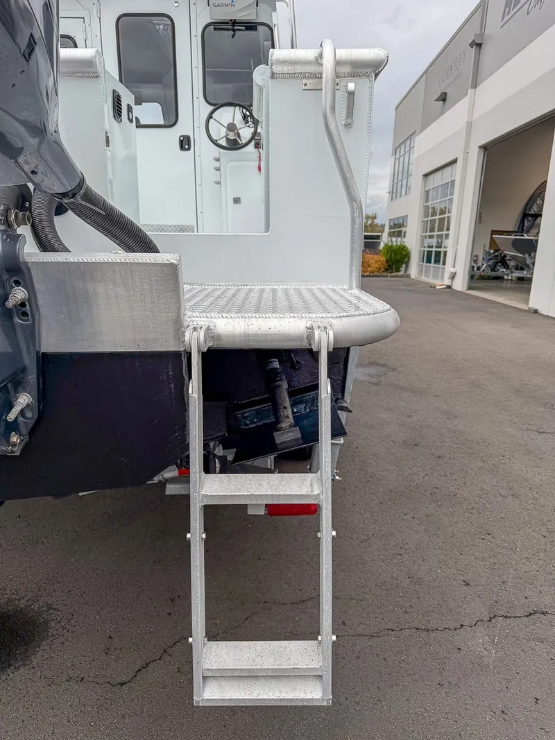 Slide: The Image of Hewescraft 250 Alaskan 2021 - 26