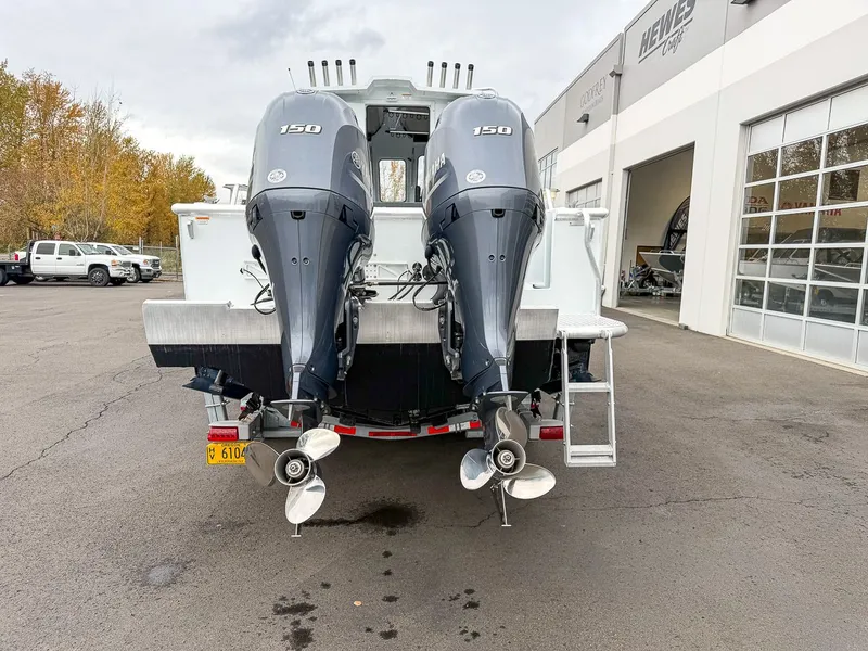 Slide: The Image of Hewescraft 250 Alaskan 2021 - 5