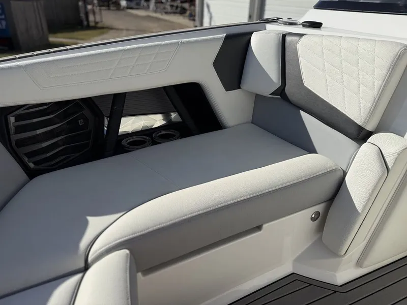 Slide: The Image of Nautique Super Air Nautique G23 2021 - 13