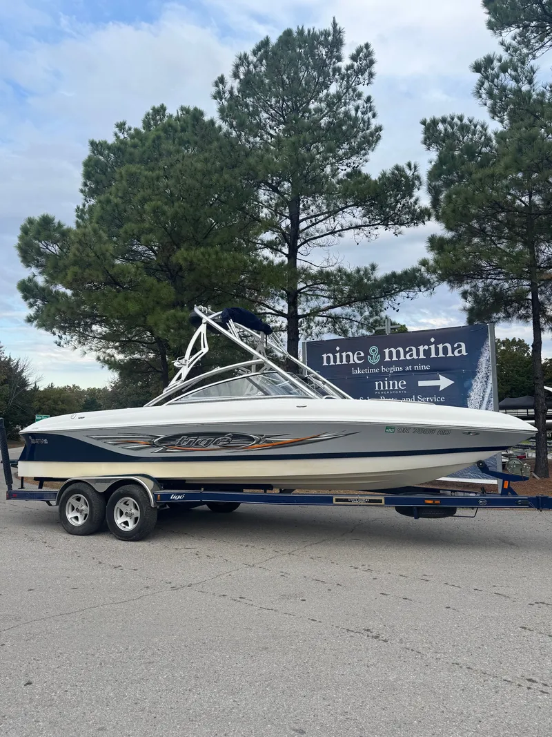 Slide: The Image of Tigé 24Ve 2007 - 1