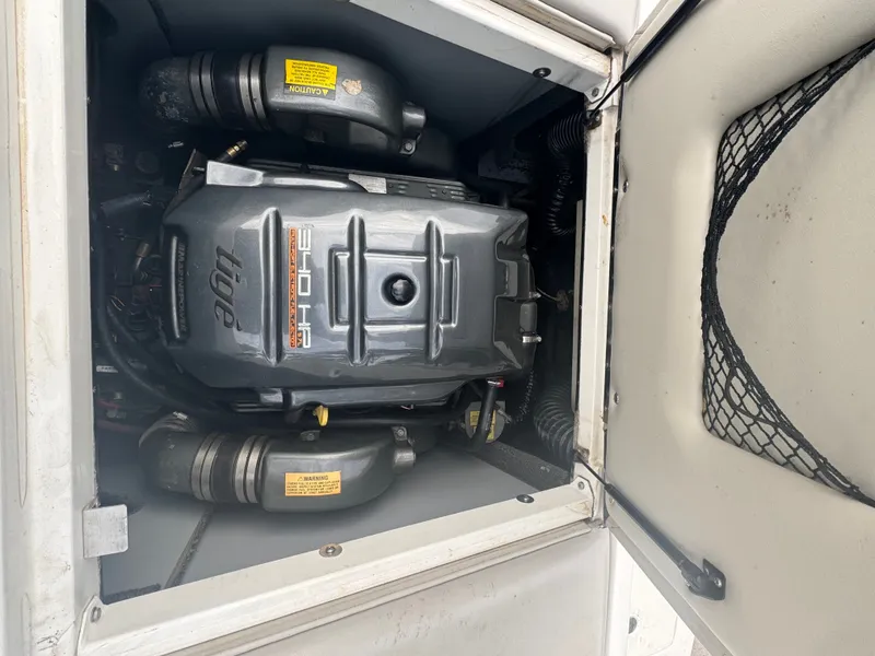 Slide: The Image of Tigé 24Ve 2007 - 3