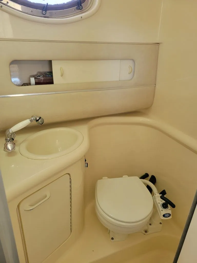 Slide: The Image of Sea Ray 270 Sundancer 1997 - 9