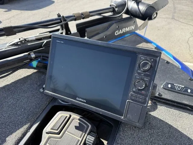 Slide: The Image of Nitro Z21 XL 2024 - 12