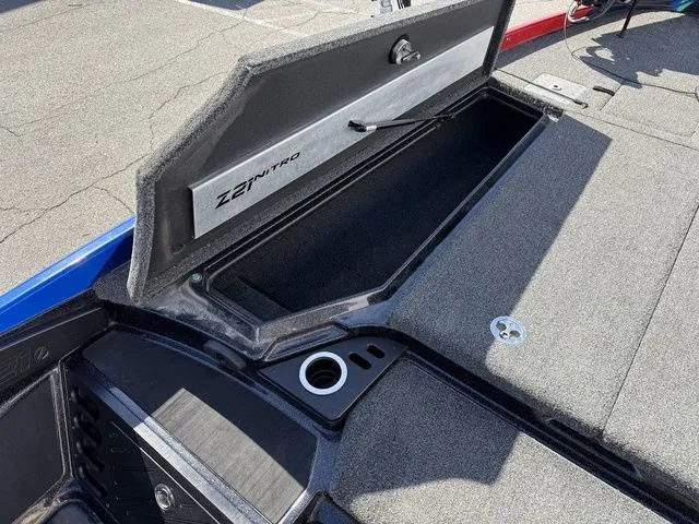 Slide: The Image of Nitro Z21 XL 2024 - 25