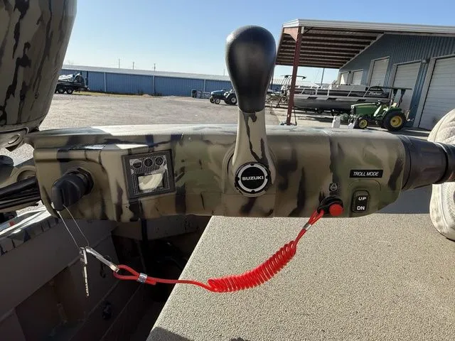 Slide: The Image of SeaArk 1960 Slayer X Pro 2026 - 20