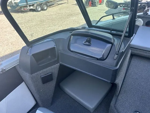 Slide: The Image of Lowe FM 1710 Pro WT 2016 - 13