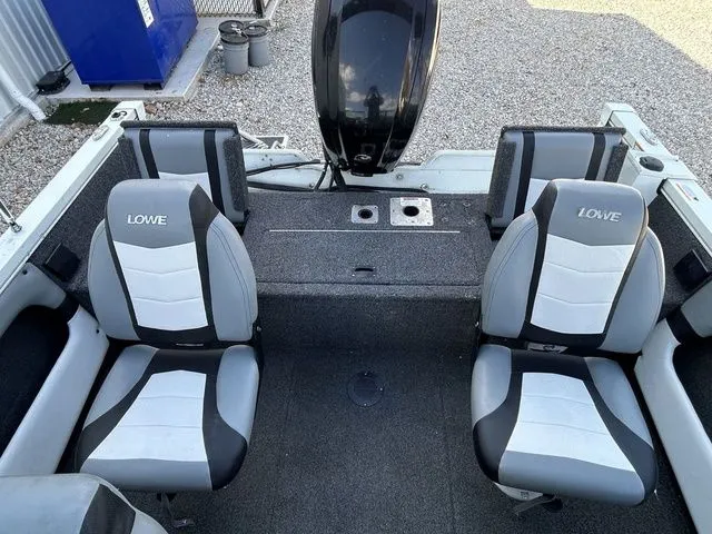 Slide: The Image of Lowe FM 1710 Pro WT 2016 - 16